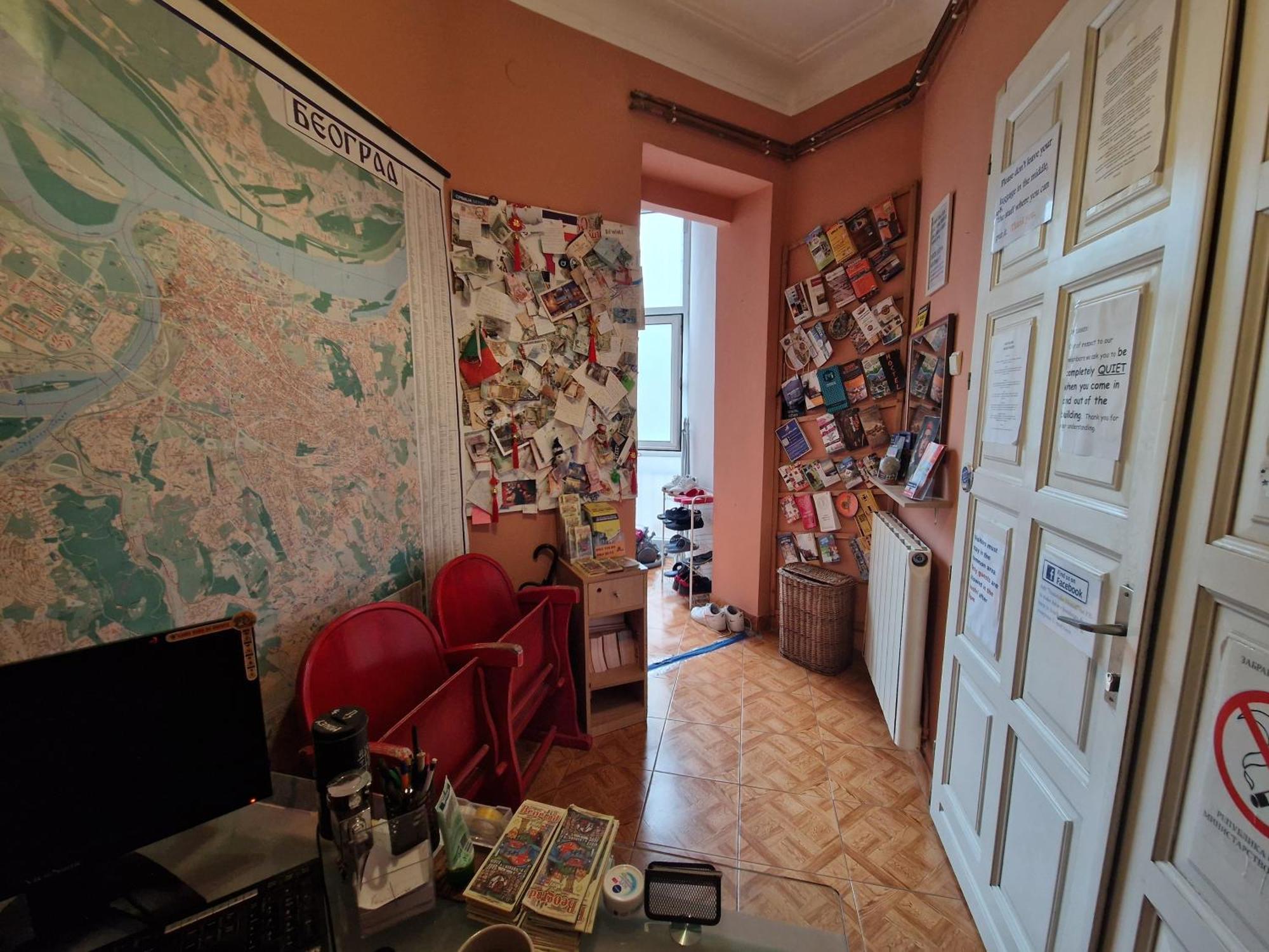 בלגרד Hostelche Hostel מראה חיצוני תמונה