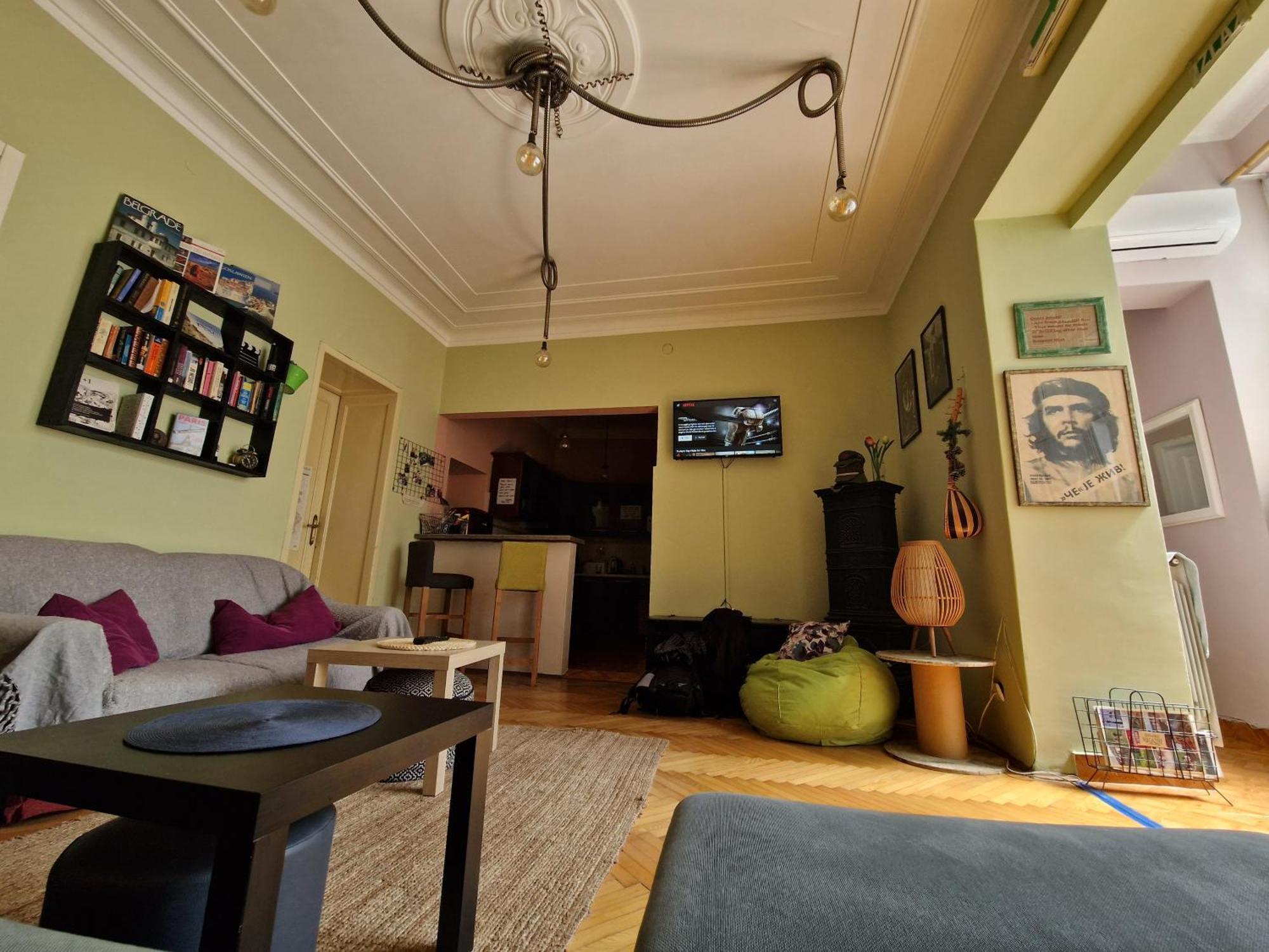 בלגרד Hostelche Hostel מראה חיצוני תמונה