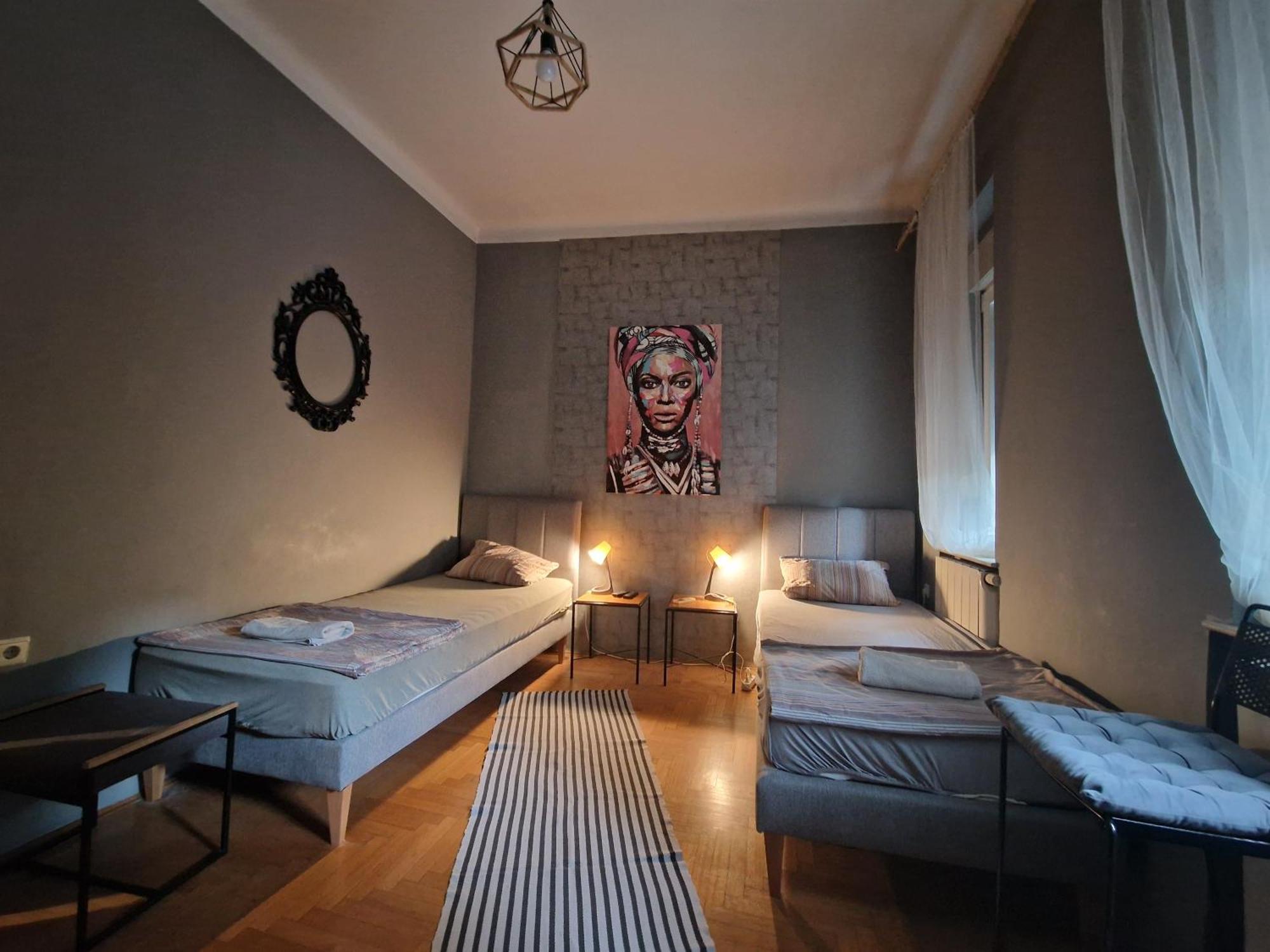 בלגרד Hostelche Hostel מראה חיצוני תמונה